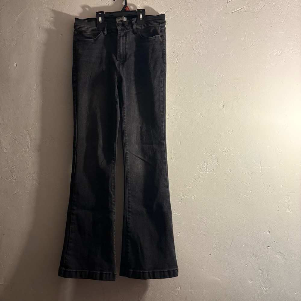 Kensie Savannah High Rise Flare Jeans Gray/Black Wash Size 8/29 Stretch Denim